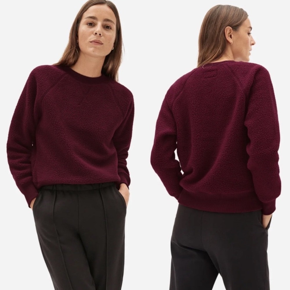 The renew everlane fleece reglan sweatshirt size small